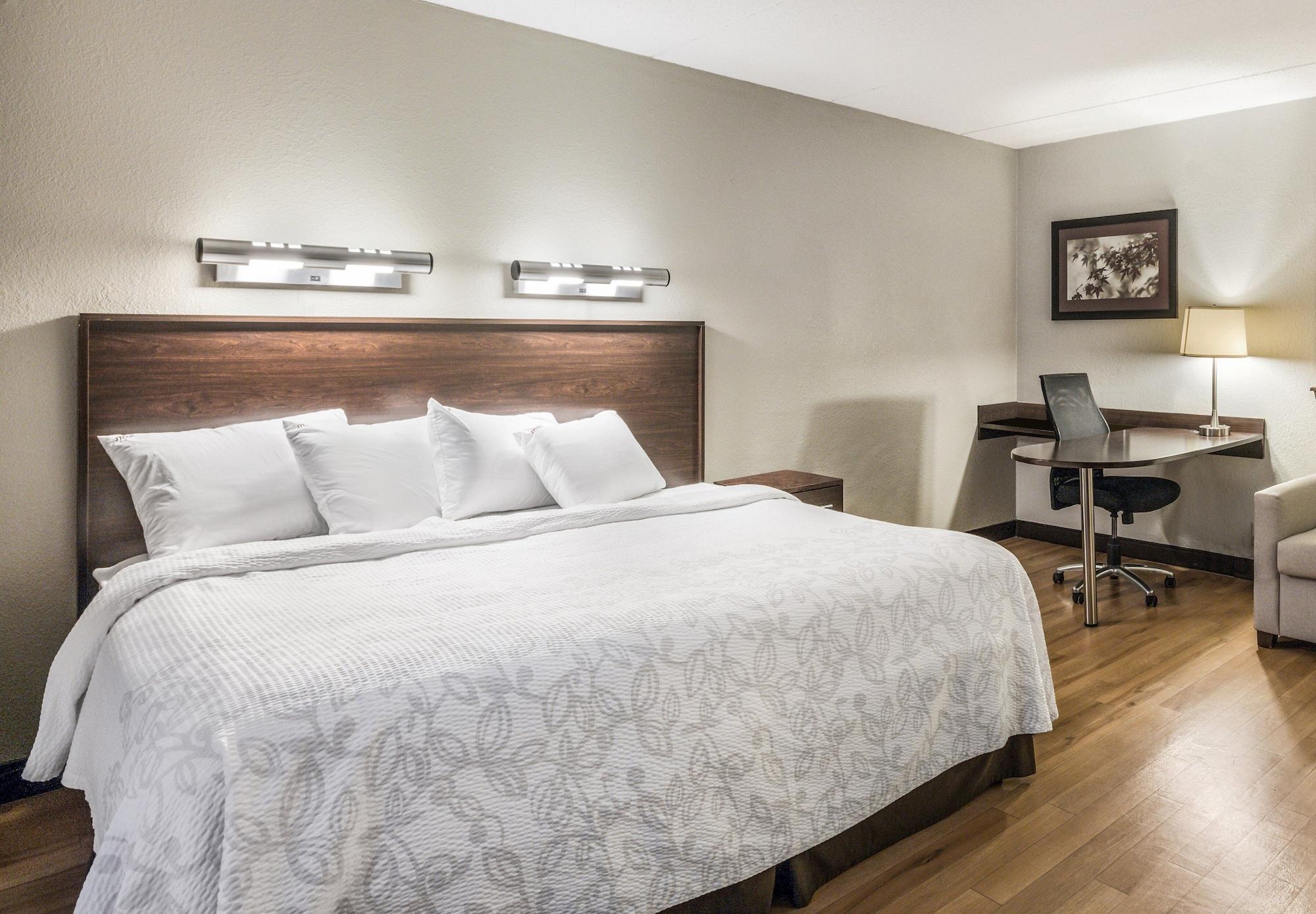 Red Roof Inn Plus+ Boston - Woburn/ Burlington المظهر الخارجي الصورة