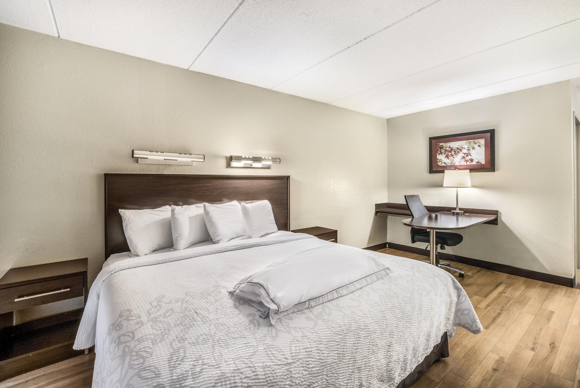 Red Roof Inn Plus+ Boston - Woburn/ Burlington المظهر الخارجي الصورة